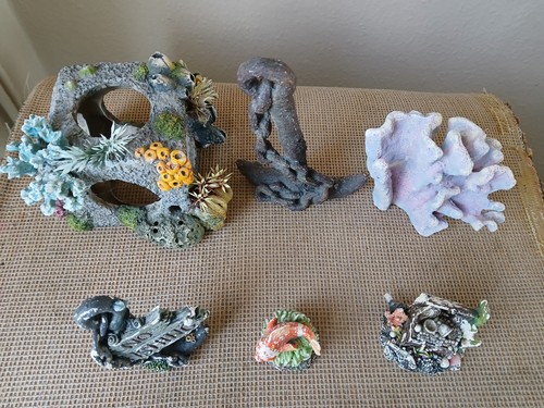 Various sizes fish tank - 6,