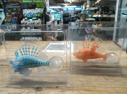 Floating artifical lionfish - floating,